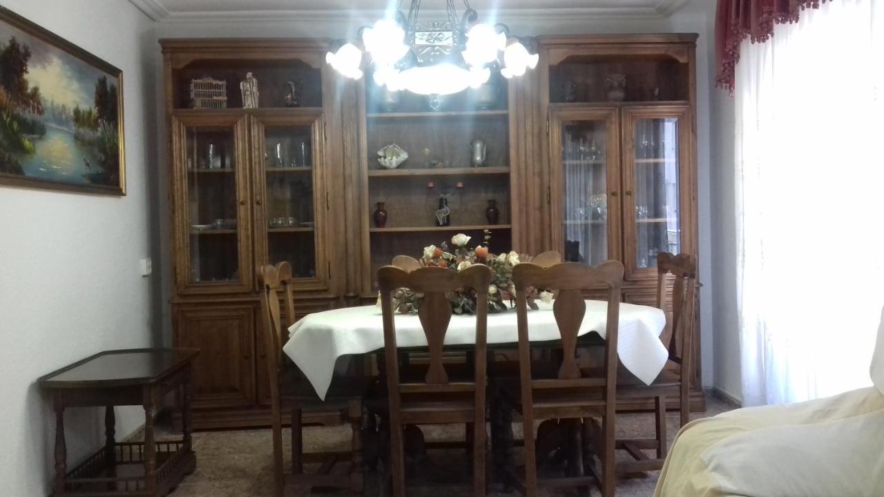 Apartamento El Misteri Έλτσε Εξωτερικό φωτογραφία